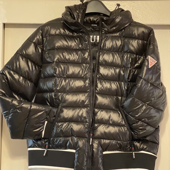 Black puffy jacket Guess - Picture 2 of 2